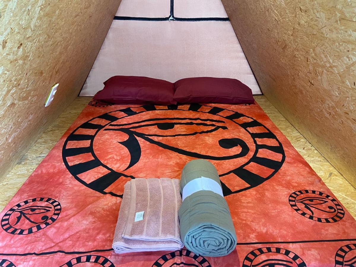 Ashram Apg Guest house